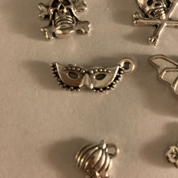 Lot of 6 charms/pendants Halloween theme for jewelry - Picture 3 of 4